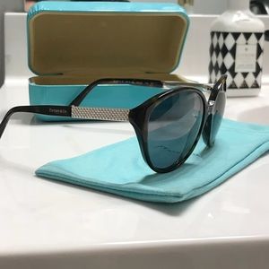 Tiffany & Co. Sunglasses (TF 4073-B)